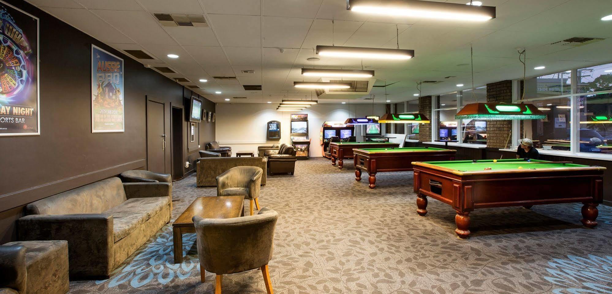 Nightcap At Westside Hotel Laverton Bagian luar foto